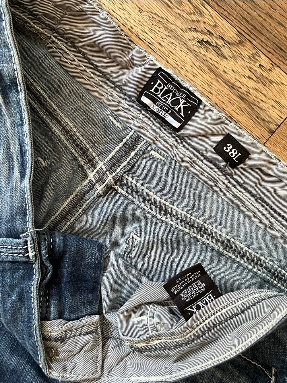 Buckle jeans - Picture 3 of 6
